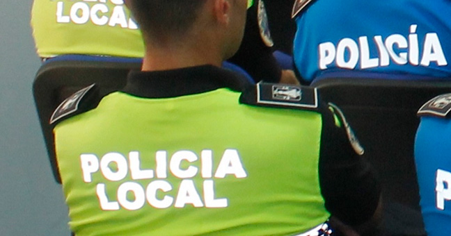 EL CONFLICTO DE RUIZ JOYA CON LA POLICA PONE EN PELIGRO LA SEGURIDAD DURANTE LA SEMANA SANTA.
